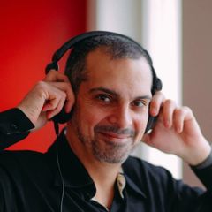 Porträt von DJ Alex Hawat